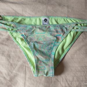 Roxy bikini bottom